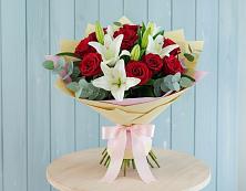 Букет цветов из:  Лилии и Розы в Кендже-Кулаке