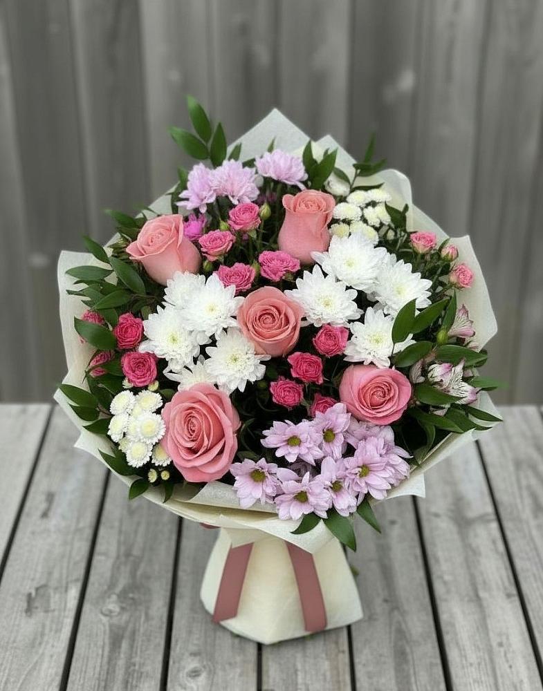 Букет цветов из: Альстромерии, Гвоздики, Розы и Хризантемы в Кендже-Кулаке