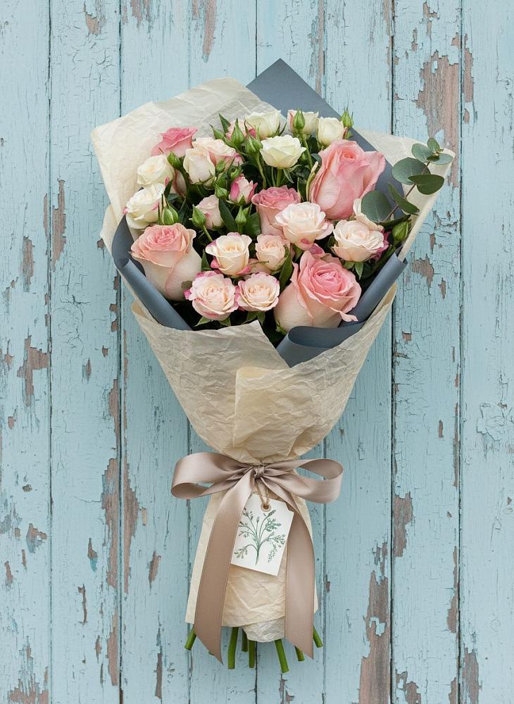 Букет цветов из: Розы в Кендже-Кулаке