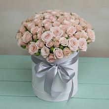 Цветочная композиция из Розы в шляпной коробке #REPLACE_PRED# Кендже-Кулаке