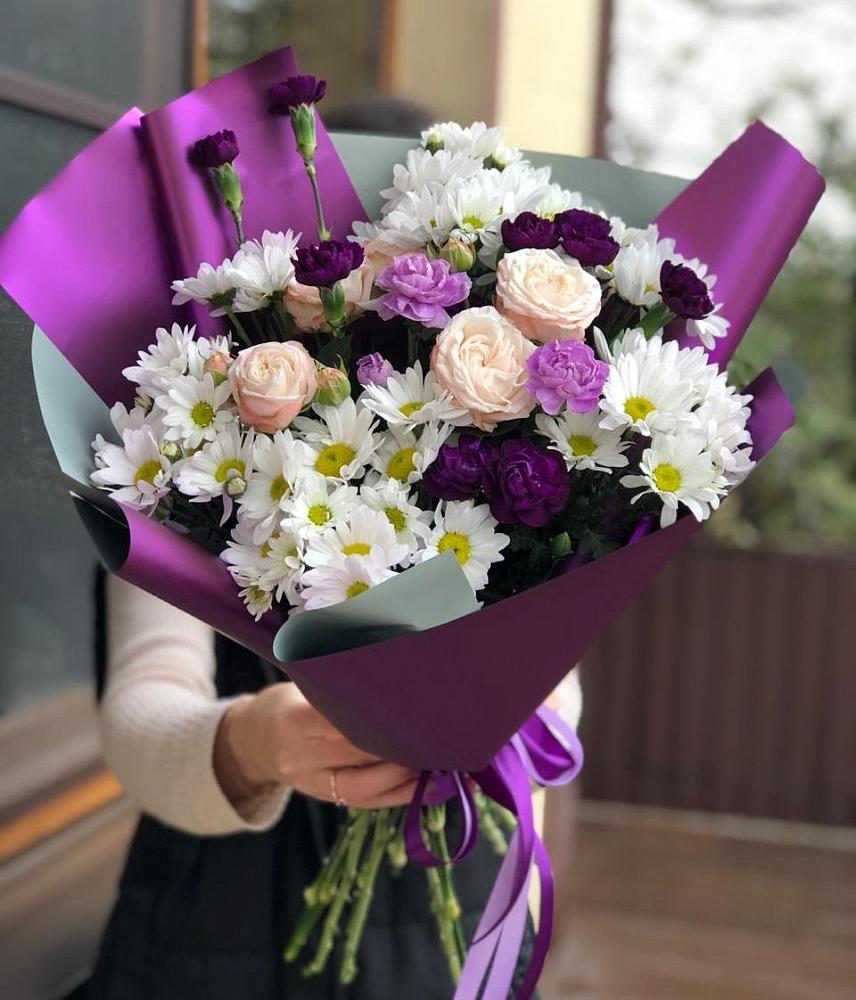 Букет цветов из: Хризантемы, Гвоздики и Розы в Кендже-Кулаке