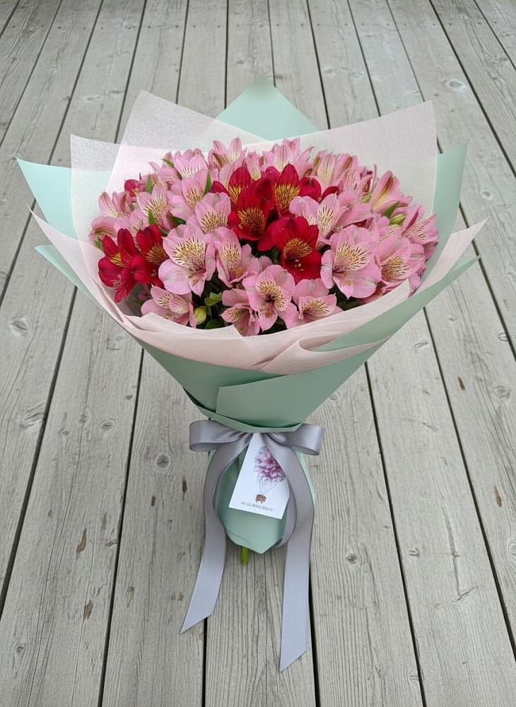 Букет цветов из: Альстромерии в Кендже-Кулаке