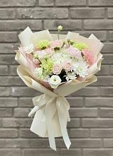 Букет цветов из:  Гвоздики, Розы, Лизиантусы и Хризантемы в Кендже-Кулаке