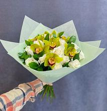 Букет цветов из:  Орхидеи и Розы в Кендже-Кулаке