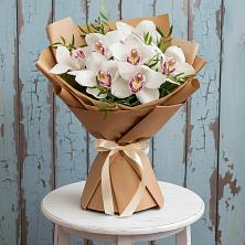 Букет цветов из:  Орхидеи и Розы в Кендже-Кулаке